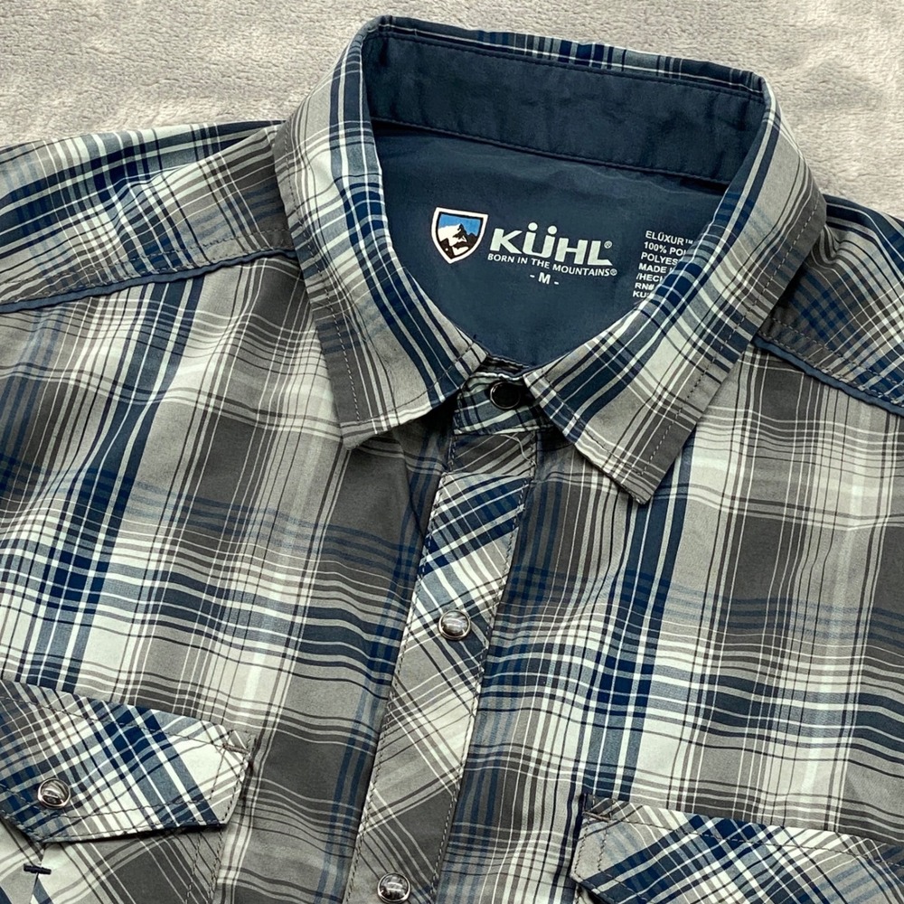 Kuhl Eluxur Mens Medium Blue Grey Plaid Short Sleeve Snap Front Hiking Shirt